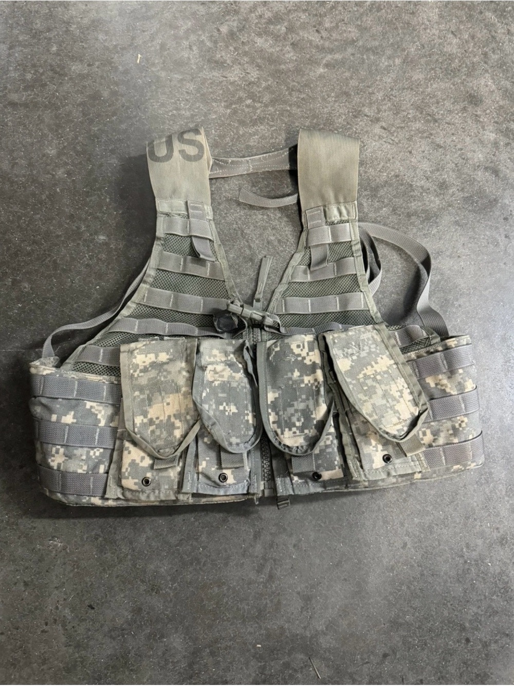 Tactical Utility Chest Rig - Digital Camo Gray